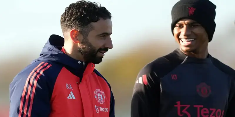 HLV Amorim và Rashford: Căng thẳng leo thang, Scholes muốn MU loại bỏ "ngòi nổ" độc hại 4 Tác động của vụ việc đối với MU
